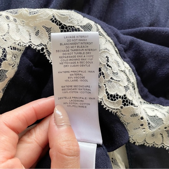 See By Chloe, very demure, long sleeve lace blouse, new condition, size 38/small - Picture 7 of 7